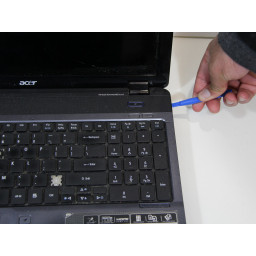 Замена средней крышки Acer Aspire 5740-5780